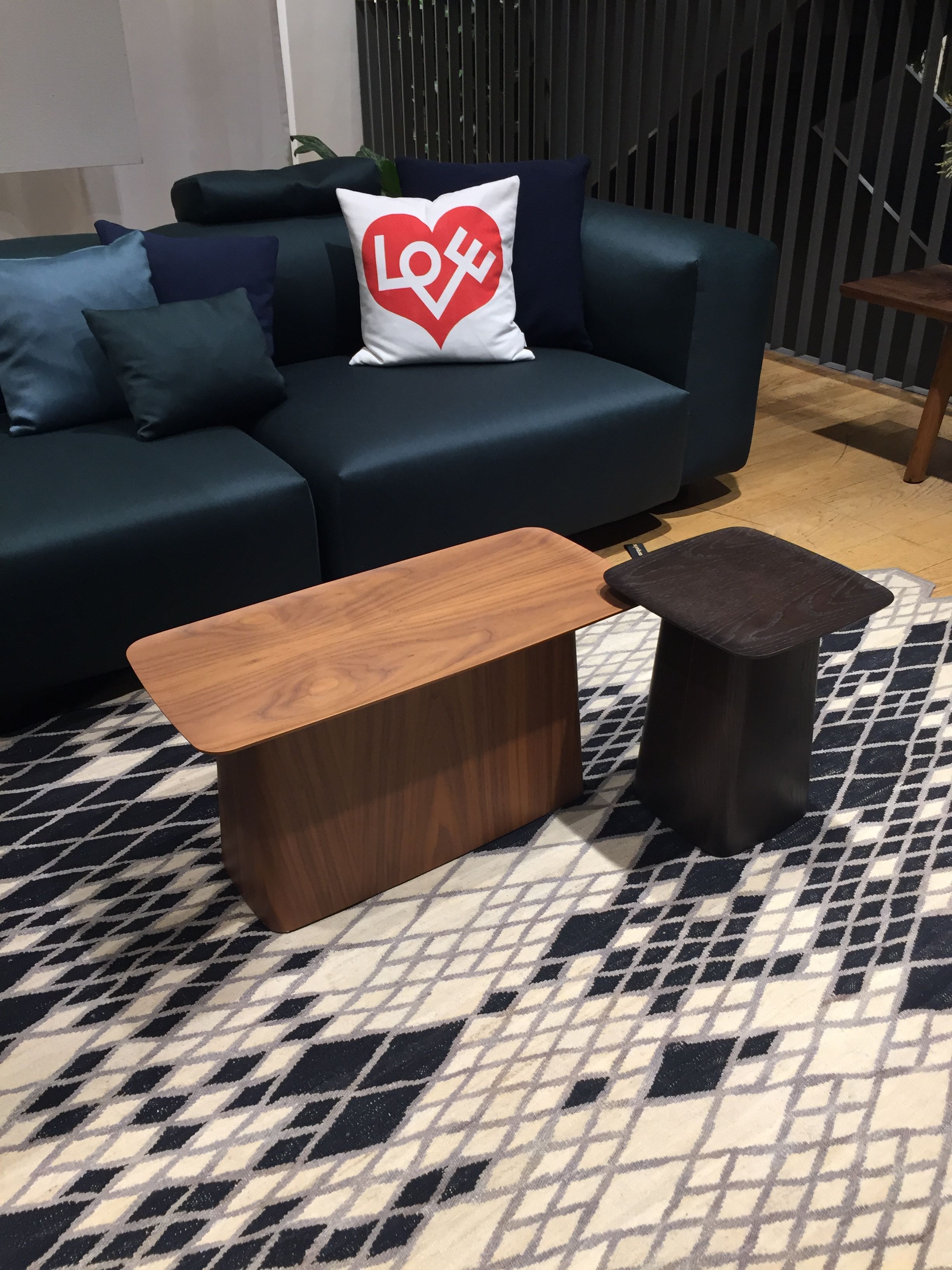 华体会体育官方在线官网 - 桌几|茶几/边几|办公家具|华体会体育官方在线官网家具|Wooden 边几